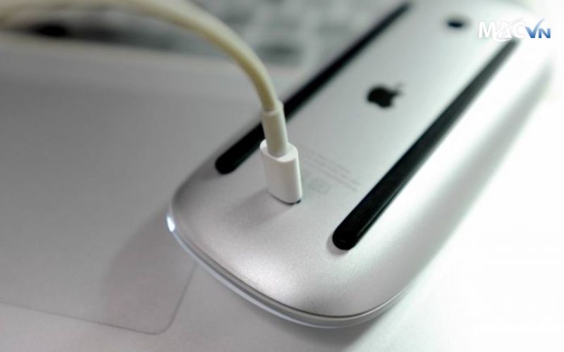 thoi luong pin dai cua apple magic mouse 2 Apple Magic Mouse 2 Thời lượng pin dài của Apple Magic Mouse 2